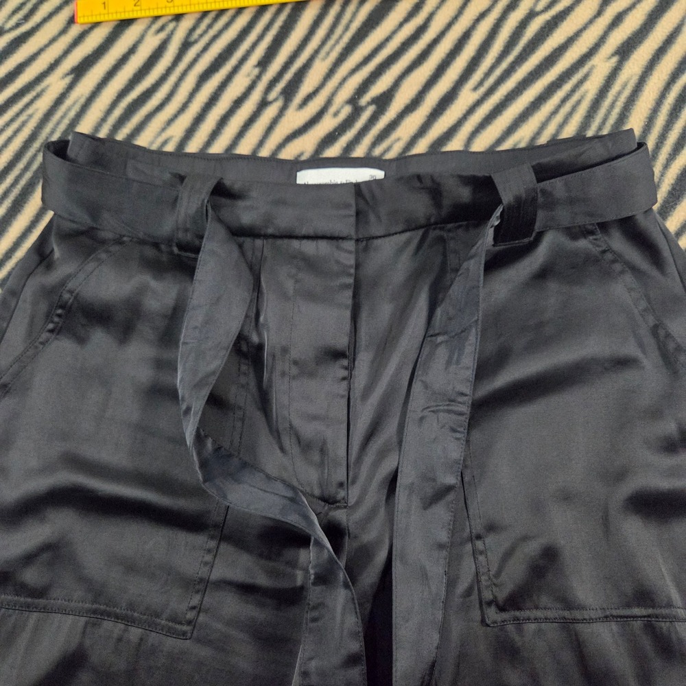 Abercrombie & Fitch Black Satin Belted Wide Leg Cargo Pants Size 30/10 - Picture 9 of 10